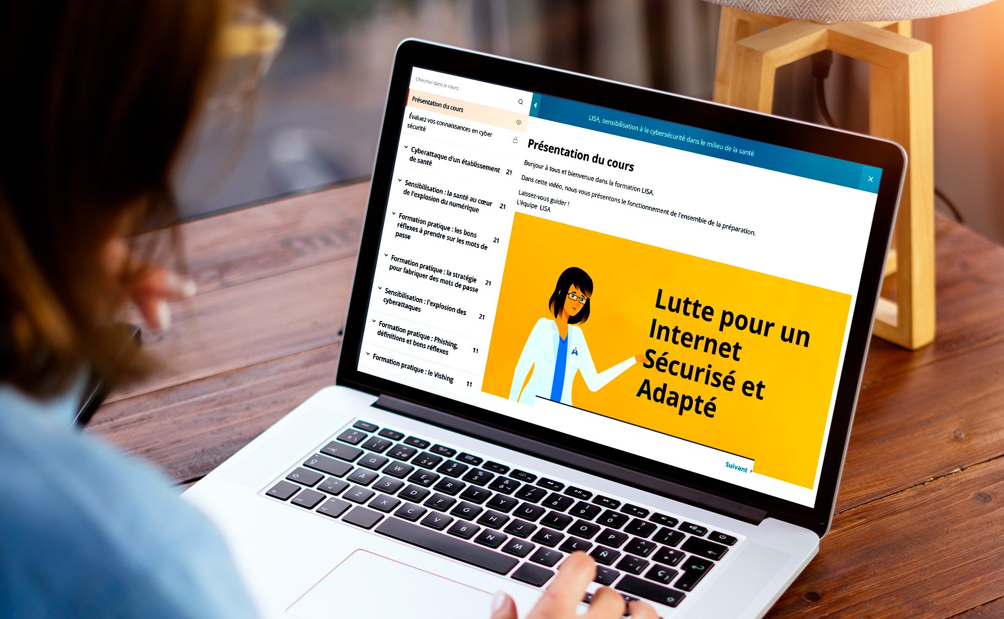 Plateforme d'e-learning et communication de lancement